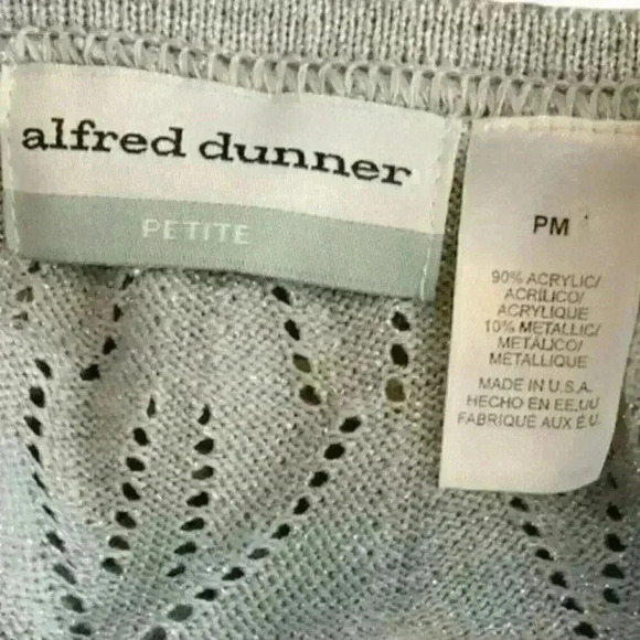 Alfred Dunner Vintage Metallic Grey Short Sleeve Sweater Top Size Petite Medium - Picture 5 of 6